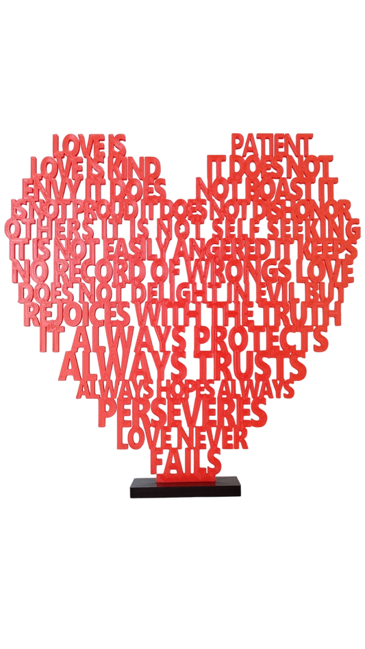 Love Chapter – Corazón Tipográfico
