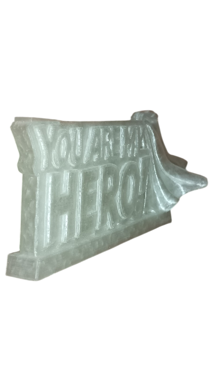 Hero Glow – Letrero Decorativo